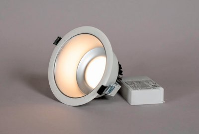 Hide-A-Lite Echo M 830/840 vit
