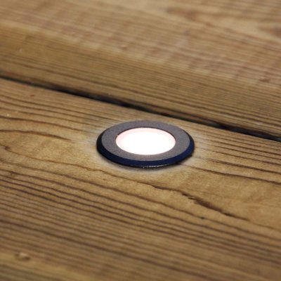 orion svart lightson closeup altanbelysning